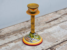 Carica l&#39;immagine nel visualizzatore di Gallery, Candelabro in legno finemente dipinto.  Dimensioni 12x12   h23cm.    per ulteriori info o foto mail info@etniko.it whatsapp 0039 3338778241 etsy / ig / fb : etnikobycrosato