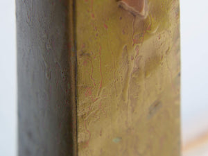 Coppia candelabri in metallo dipinti Indiani.  Dimensioni 14x14 h 66 cm, 14x14 h 46 cm.   per ulteriori info o foto mail info@etniko.it whatsapp 0039 3338778241 etsy / ig / fb : etnikobycrosato