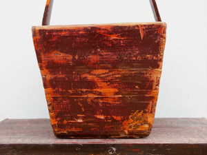 Cesto Cina, Porta Riso In Legno Di Olmo, Assemblati Senza L'Utilizzo Di Ferramenta Ma Solo Con Incastri A Pettine.  Dimensioni 33x37 h50cm.   prezzo originale euro 100, prezzo scontato euro 80  per info ed ulteriori foto facebook / instagram / pinterest  : etnikobycrosato 0039 3338778241 info@etniko.it