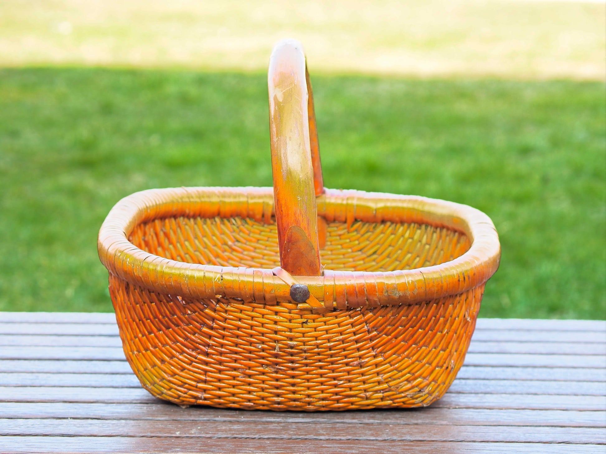 Cesto Cina In Vimini E Bamboo. Dimensioni 36x30  h32cm.  per info ed ulteriori foto  www.etniko.it facebook / instagram / pinterest : etnikobycrosato 0039 3338778241 info@etniko.it