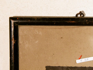 vecchia fotografia indiana raffigurante una donna, cornice e foto databili anni 70/80, pezzo unico conservato originale. legno e foto .  dimensioni cornice 22 x 30 cm   per ulteriori info o dettagli mail info@etniko.it whatsapp 0039 3338778241  instagram / facebook / etsy : etnikobycrosato