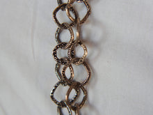 Carica l&#39;immagine nel visualizzatore di Gallery, collana indiana lavorata a catena con elementi incisi in argento 925. la lunghezza consente di indossarla in moltepilci modi. lavorata artigianalmente. pezzo unico.  lunghezza 160cm, spessore 1.2 cm, peso 112 gr