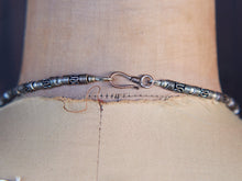 Carica l&#39;immagine nel visualizzatore di Gallery, collana nepalese / tibetana multifilo con corallo, turchese e argento. no pasta ma pietre vere non tinte o modificate nel colore, qualità top. assemblata artigianalmente, pezzo unico.  lunghezza totale collana 49 cm, pendaglio 2.5x6cm, peso 73 gr
