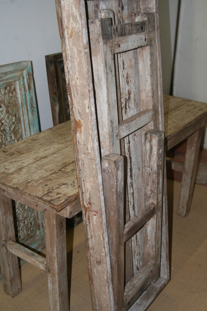 Tavolo Teak India con Gambe Pieghevoli. Dimensioni 150x53xh77cm.