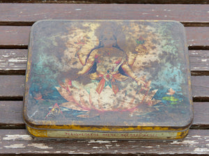 Scatola in latta vintage. Provenienza India.  Dimensioni 23x18 h5cm