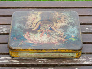 Scatola in latta vintage. Provenienza India.  Dimensioni 23x18 h5cm