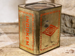 Scatola In Latta Vintage. Provenienza India. Dimensioni diam.12x15xh18cm.