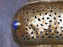 Carica l&#39;immagine nel visualizzatore di Gallery, Lanterna marocchina in metallo lavorata artigianalmente, finemente decorata a traforo, con vetri incastonati mix color.   dimensioni diametro 25  h55     per info ed ulteriori foto info@etniko.it facebook / instagram / pinterest : etnikobycrosato 0039 3338778241