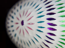 Carica l&#39;immagine nel visualizzatore di Gallery, Lampada indiana lavorata artigianalmente a mosaico con vetri multicolor.  dimensioni diametro diamtero 25 h40 cm   per info ed ulteriori foto mail info@etniko.it watshapp 0039 3338778241 facebook / instagram / pinterest : etnikobycrosato