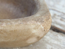 Carica l&#39;immagine nel visualizzatore di Gallery, ciotola in marmo ideale anche come portasapone, svuota tasche, vasetto... dimensioni 28x17 h7cm  disponibili altri pezzi, misure e colori   per ulteriori info o foto : info@etniko.it 0039 3338778241 ig/fb : etniko by crosato etsy : etnikobycrosato