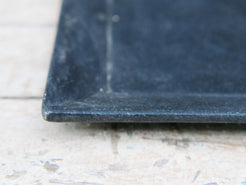 piatto in marmo ideale anche come portasapone, svuota tasche, portacandele... dimensioni 23x23 h 1.5cm  disponibili altri pezzi, misure e colori   per ulteriori info o foto : info@etniko.it 0039 3338778241 ig/fb : etniko by crosato etsy : etnikobycrosato