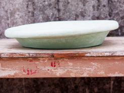 Piatto, centrotavola, ciotola tadelakt, un intonaco di origine marocchina tipico della città di Marrakech, un metodo completamente ecologico basato sull'utilizzo di calce idrata, sapone nero, pigmenti naturali e cere. Dimensioni Diametro 46 h8cm.