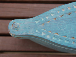 scatolina portatikka, portaspezie indiana in legno inciso, dipinta azzurra. scatolina con apertura scorrevole , incisa a mano , pezzo unico lavorato a mano .  dimensioni 37x12 h12 cm  euro 55 scontato euro 38    per ulteriori info o foto whatsapp 0039 3338778241 mail info@etniko.it https://www.pinterest.it/etnikobycrosato/_saved/ https://www.facebook.com/etnikobycrosato https://www.instagram.com/etnikobycrosato/