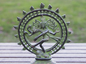 statua indiana in bronzo raffigurante shiwa , shiva .peso 1350 gr misure 24x19x6 cm