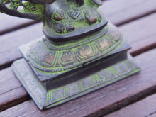 Carica l&#39;immagine nel visualizzatore di Gallery, statua indiana in bronzo raffigurante shiwa , shiva .peso 1350 gr misure 24x19x6 cm