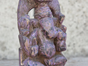 Statua Divinità Ganesha in legno dipinta di provenienza Indiana. Dimensioni 12x5 h22cm.