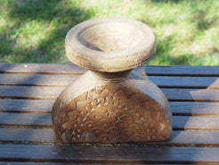 Antico separatore, oggetti di lavoro antichi usato per cereali, riso indiano in legno di teak inciso.Dimensioni 21x15 h20cm