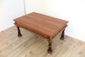 Antico Tavolino Afgano. Dimensioni 100x67xh35cm. 