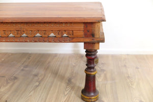Antico Tavolino Afgano. Dimensioni 100x67xh35cm. 