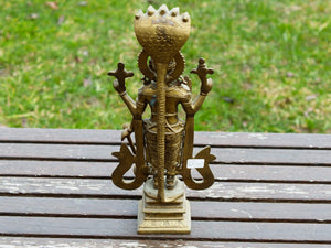 statuetta indiana in lega di metalli raffigurante vishnu Databile primi '90013x7 h32 cm peso 2260 gr 