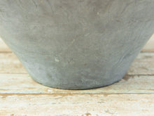 Carica l&#39;immagine nel visualizzatore di Gallery, Vaso, ciotola tadelakt, un intonaco di origine marocchina tipico della città di Marrakech, un metodo completamente ecologico basato sull&#39;utilizzo di calce idrata, sapone nero, pigmenti naturali e cere. Dimensioni Diametro 36 h19cm.