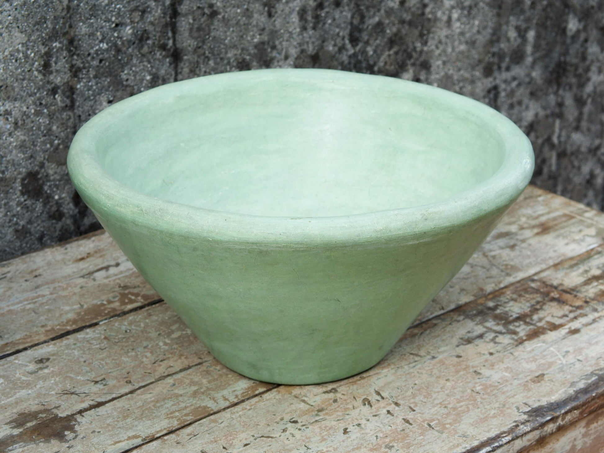 Vaso, ciotola tadelakt, un intonaco di origine marocchina tipico della città di Marrakech, un metodo completamente ecologico basato sull'utilizzo di calce idrata, sapone nero, pigmenti naturali e cereDimensioni Diametro 37 h19cm.