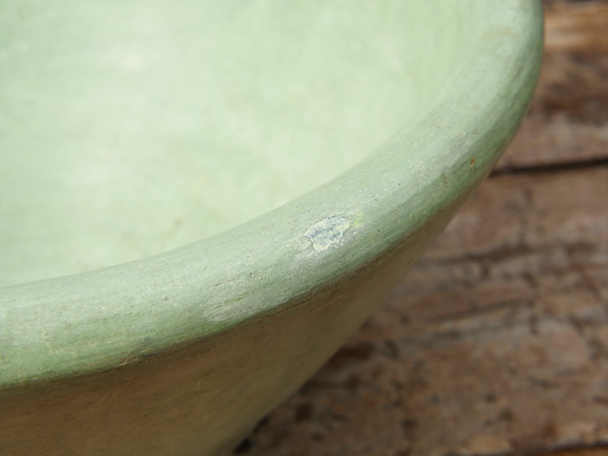 Vaso, ciotola tadelakt, un intonaco di origine marocchina tipico della città di Marrakech, un metodo completamente ecologico basato sull'utilizzo di calce idrata, sapone nero, pigmenti naturali e cereDimensioni Diametro 37 h19cm.