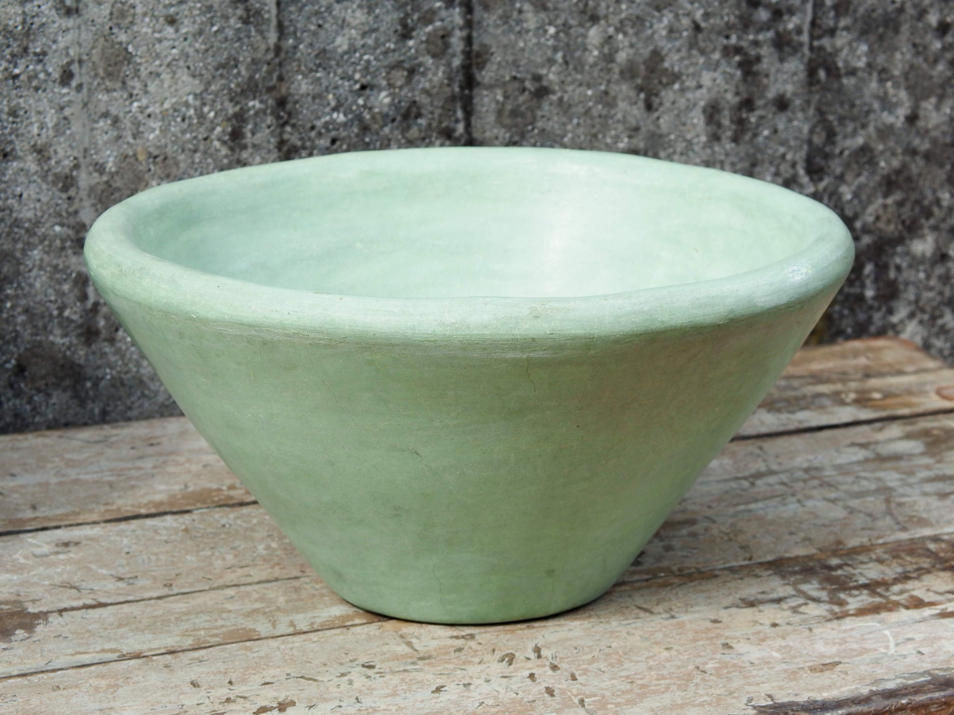 Vaso, ciotola tadelakt, un intonaco di origine marocchina tipico della città di Marrakech, un metodo completamente ecologico basato sull'utilizzo di calce idrata, sapone nero, pigmenti naturali e cereDimensioni Diametro 37 h19cm.