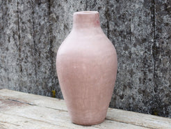 Vaso tadelakt, un intonaco di origine marocchina tipico della città di Marrakech, un metodo completamente ecologico basato sull'utilizzo di calce idrata, sapone nero, pigmenti naturali e cere.Dimensioni Diametro 25 h47cm.